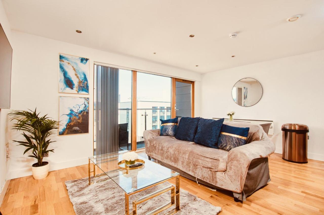 King Deluxe City Apt Large Space& Free Parking! No Balcony Leeds  Luaran gambar