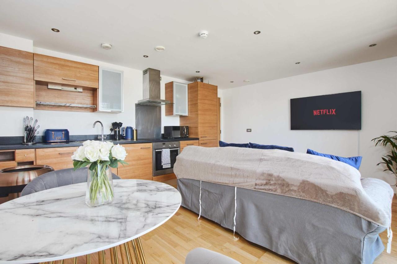 King Deluxe City Apt Large Space& Free Parking! No Balcony Leeds  Luaran gambar